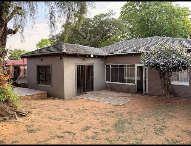 3 BEDROOM HOUSE FOR SALE IN ROSETTENVILLE
